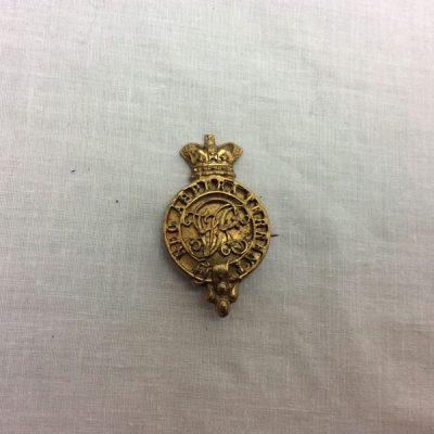 Victorian Officers military college badge (complete)