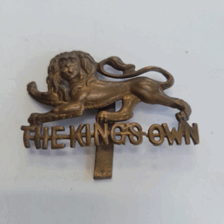 Genuine The King's Own (Lancaster) regiment cap badge with slider