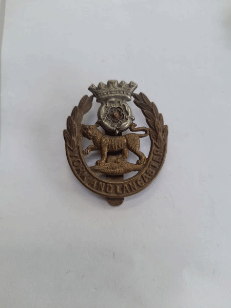 Original WW1 York & Lancaster Regiment cap badge Original WW1 York & Lancaster Regiment cap badge